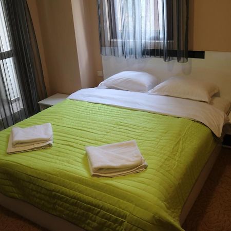 팜포로보 Winter Аpartments Gerovi 아파트 외부 사진