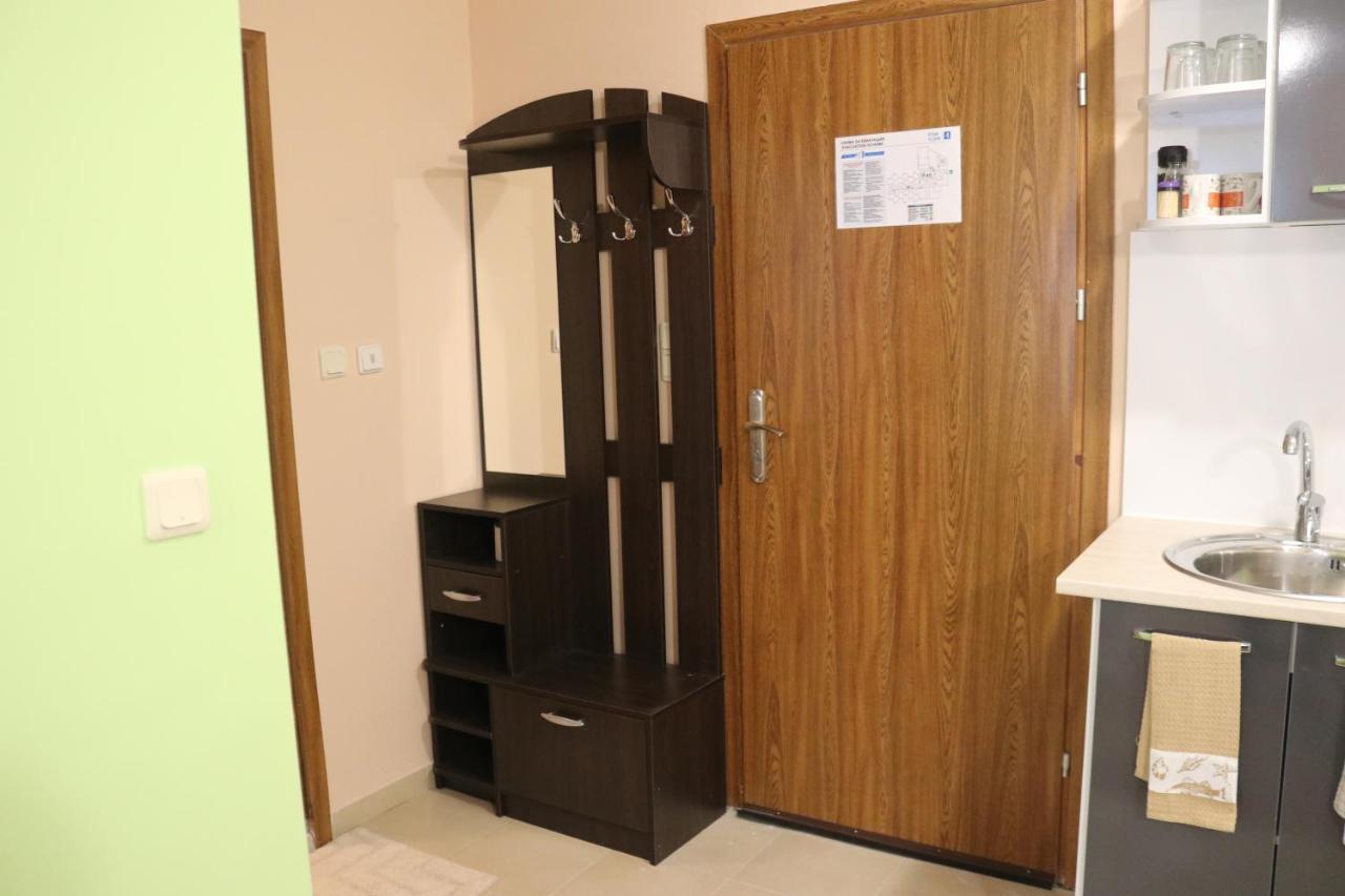 팜포로보 Winter Аpartments Gerovi 아파트 외부 사진