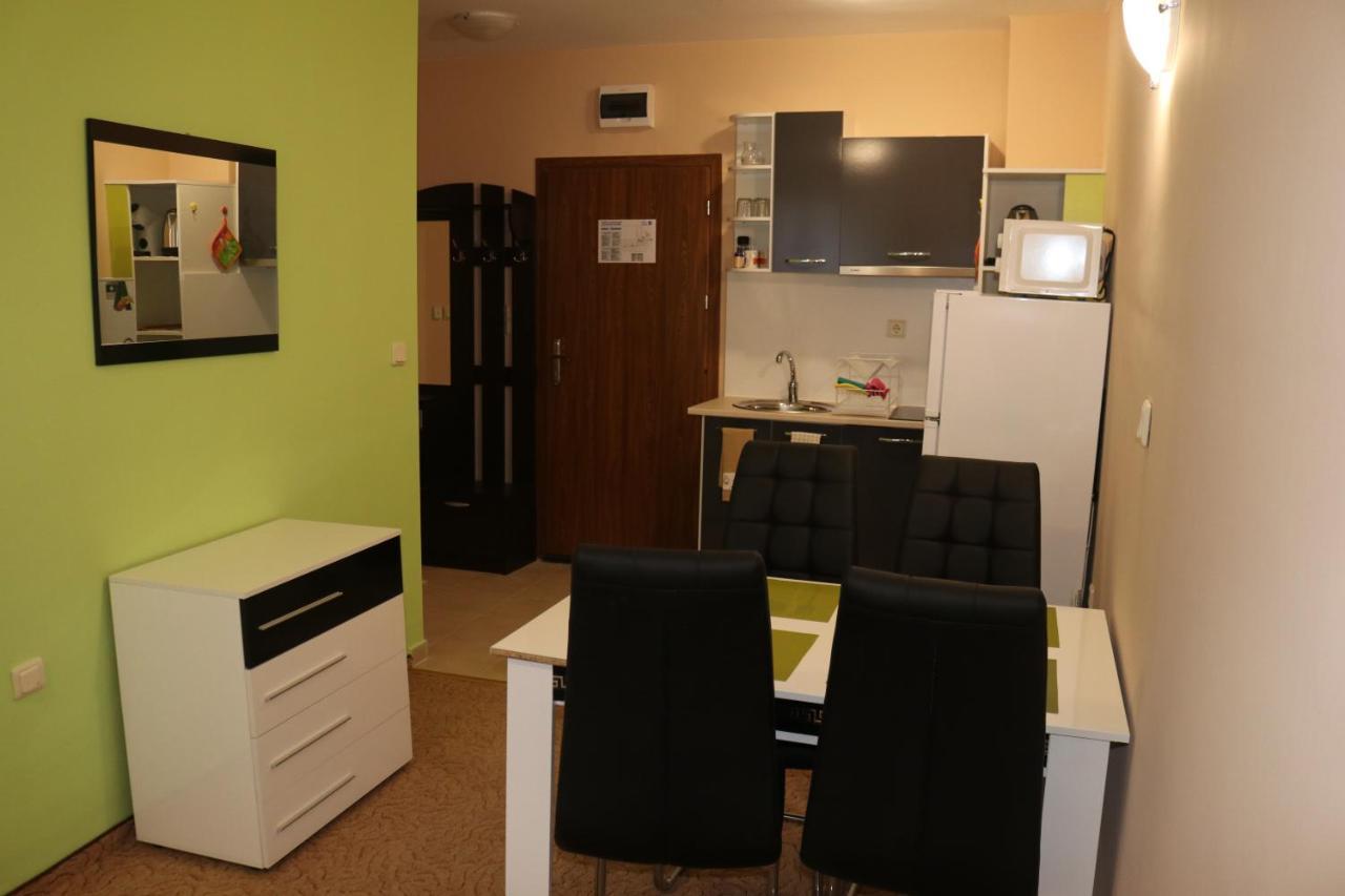 팜포로보 Winter Аpartments Gerovi 아파트 외부 사진