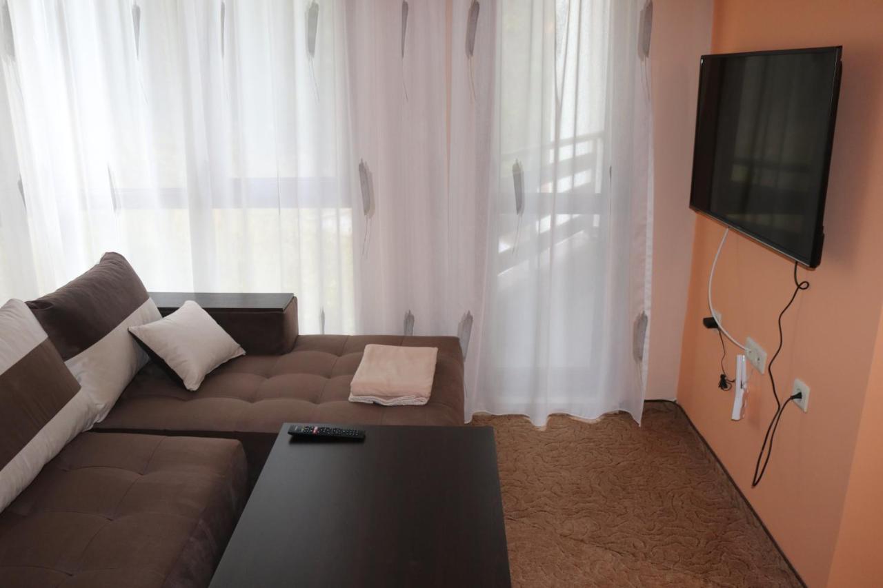 팜포로보 Winter Аpartments Gerovi 아파트 외부 사진