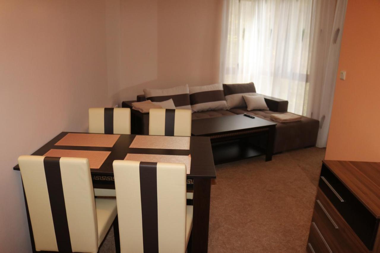 팜포로보 Winter Аpartments Gerovi 아파트 외부 사진